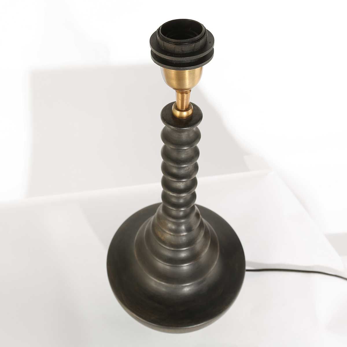 Lampe de table base en bois avec abat-jour en osier beige/jaune