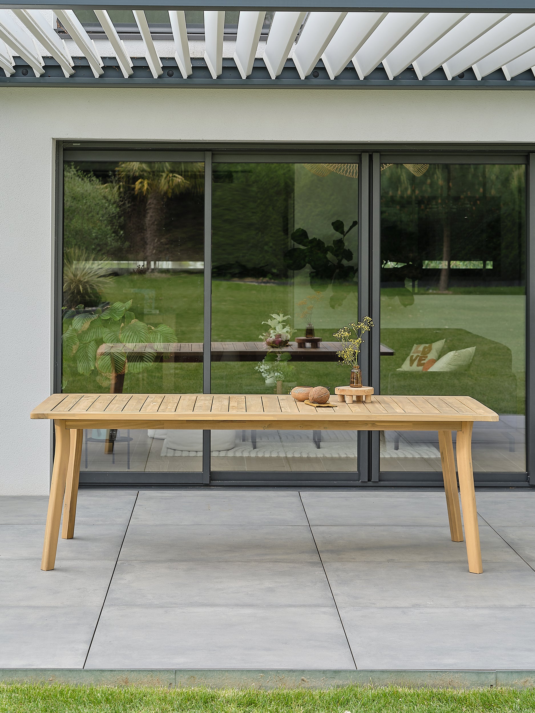 Table de jardin en acacia massif LISO - 220 cm