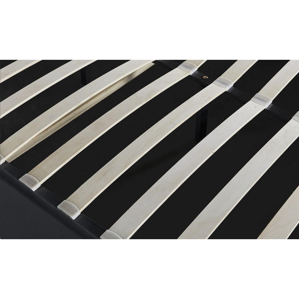 Lit coffre Hanna en PVC noir avec sommier et tête de lit 160x200cm