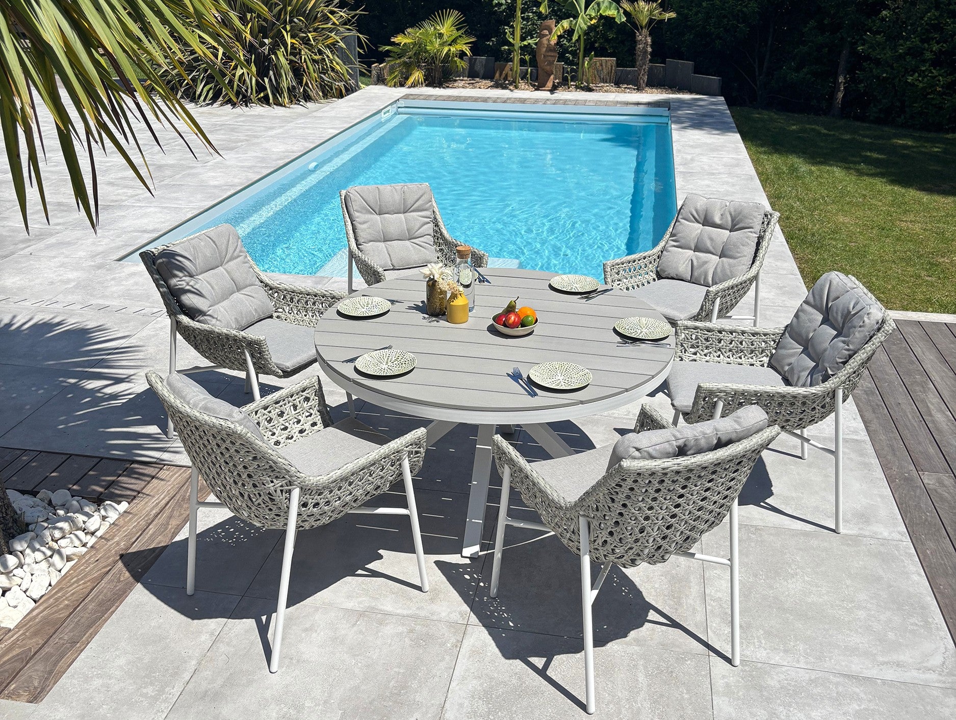 Ensemble repas de jardin Elba 6 places - Blanc Ø142 cm