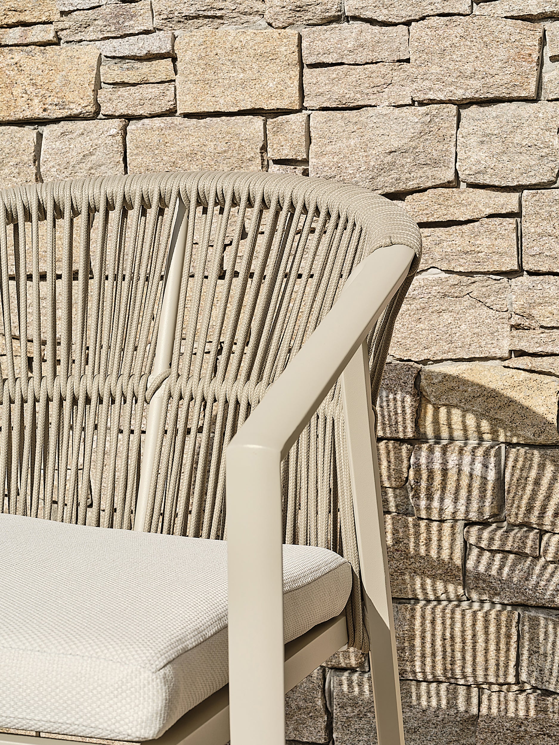 Ensemble repas de jardin Kelia 8 places - Grège 220 cm