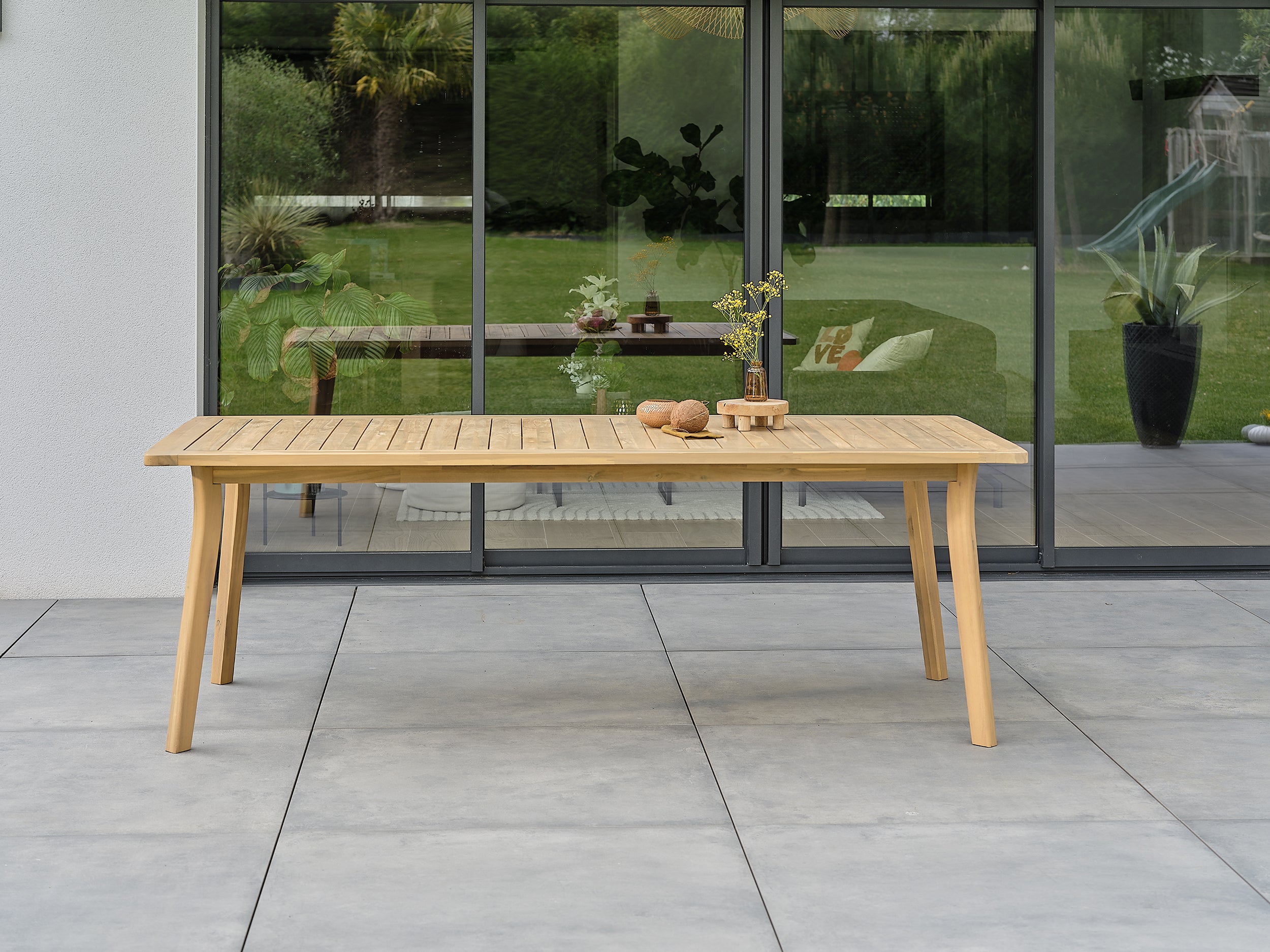 Table de jardin en acacia massif LISO - 220 cm