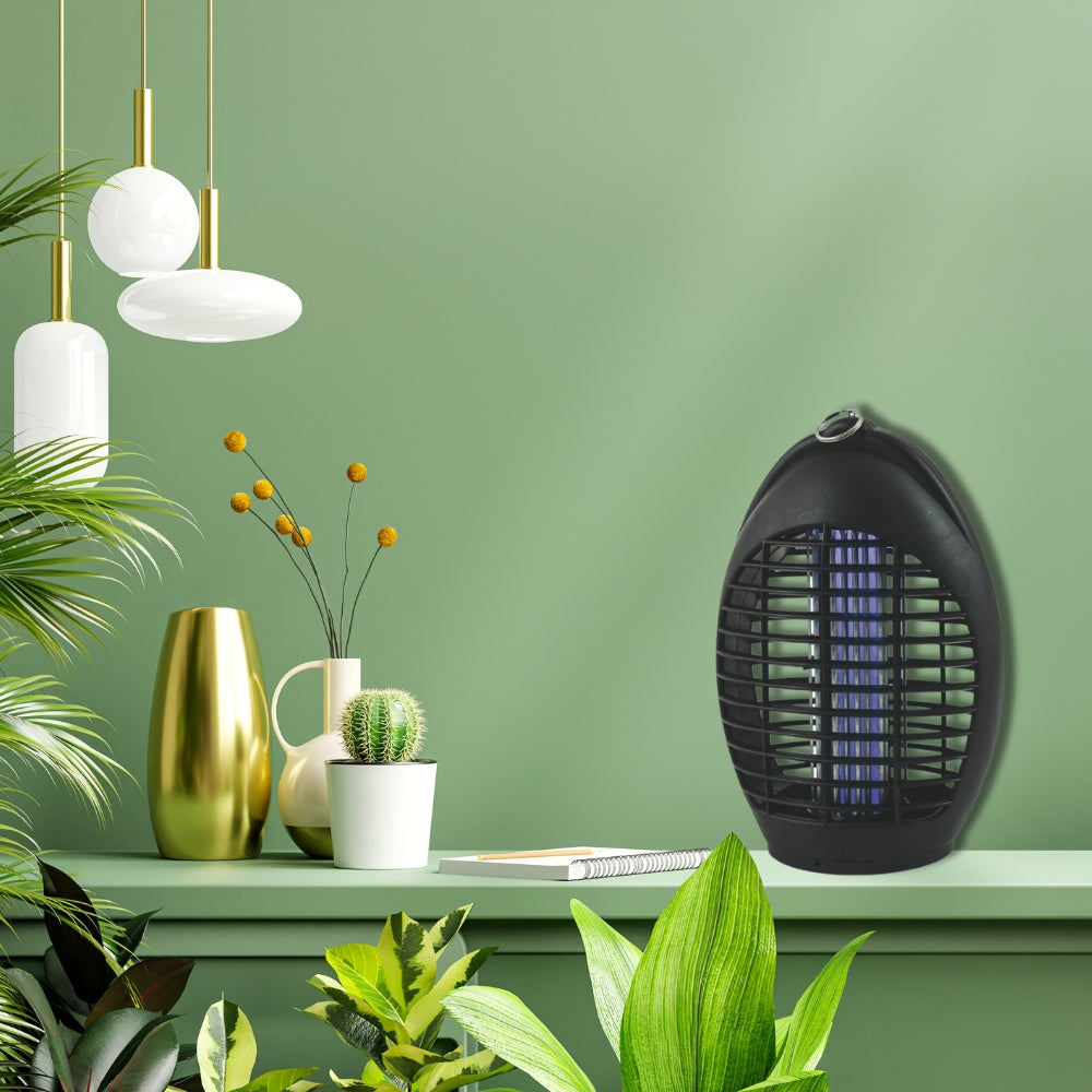 Lampe anti-moustiques 4 LED UV  électrique et silencieuse pour intérieur avec portée de 40 m²