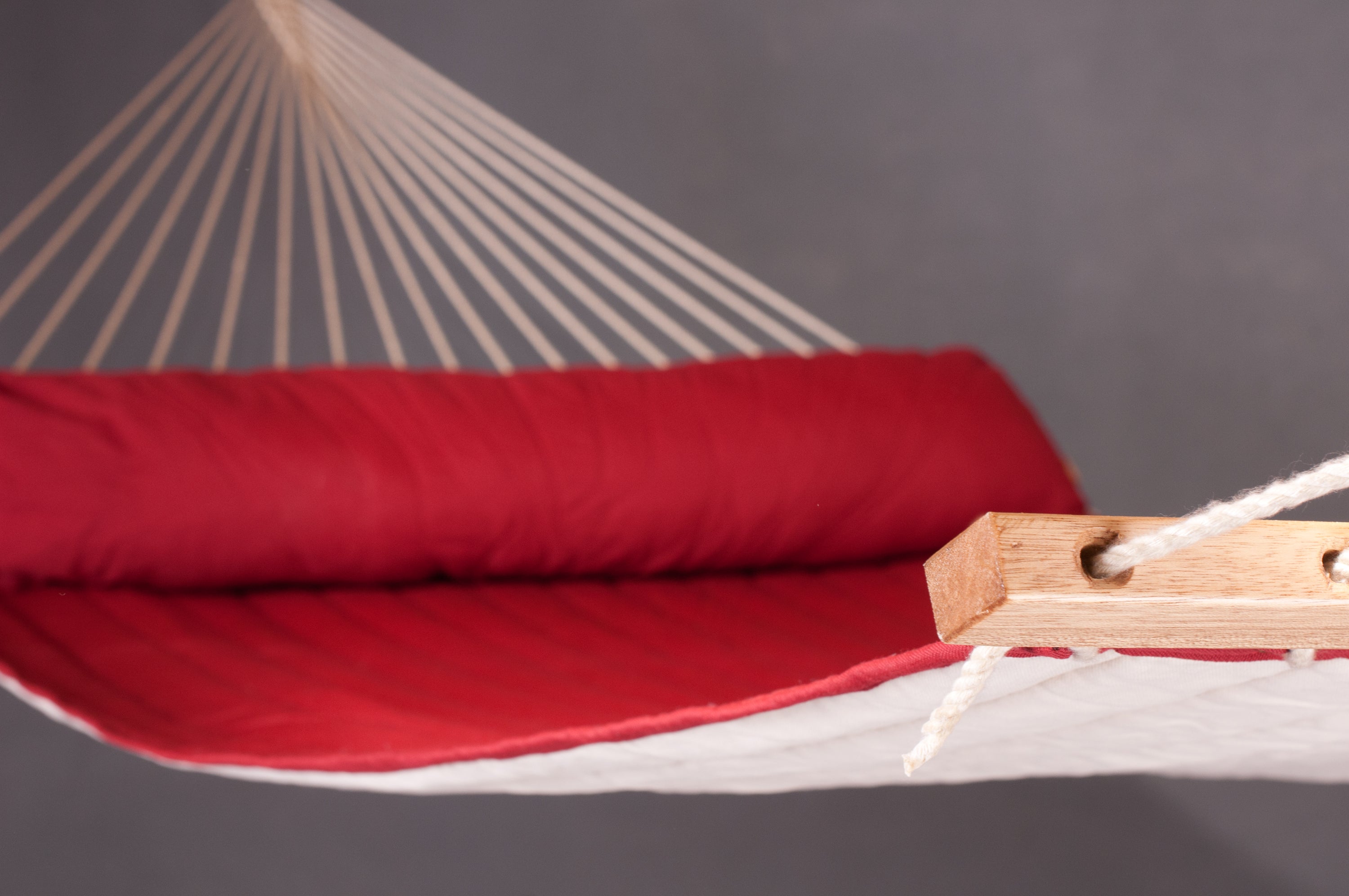 Hamac à barres Kingsize double matelassé avec coussin - La Siesta Alabama Red Pepper