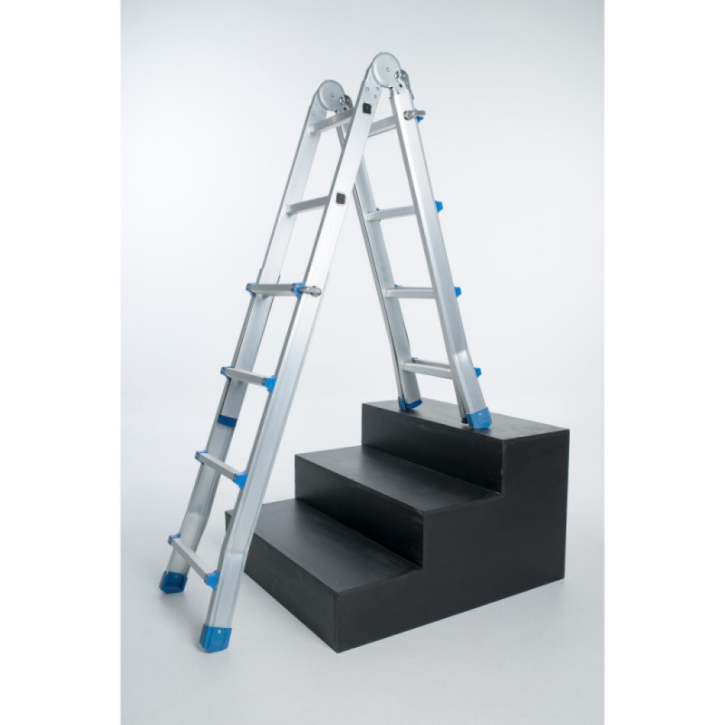 Echelle multifonction semi télescopique, hauteur  4.14m