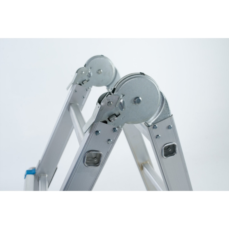 Echelle multifonction semi télescopique, hauteur  5.87m